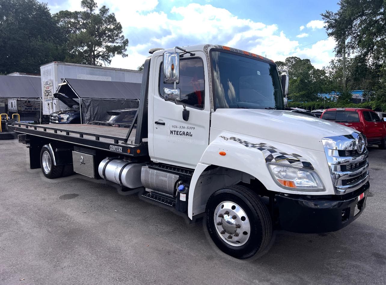Light Duty Tow Truck